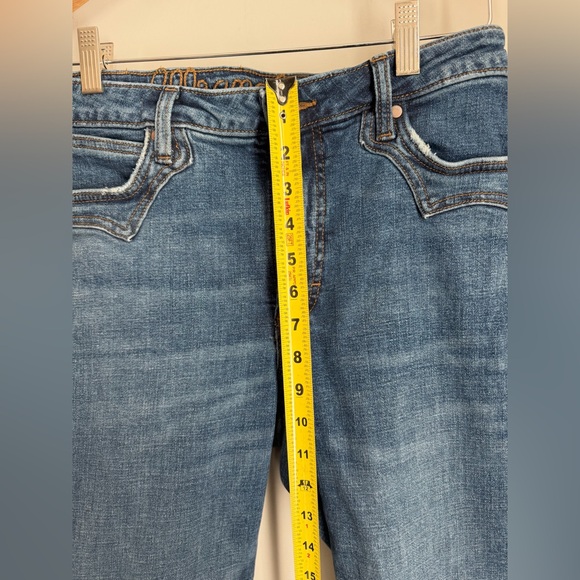 WRANGLER WOMEN'S RETRO MEDIUM WASH HIGH RISE FLARE JEANS 11MPFJW Size 30x34 - Picture 10 of 16